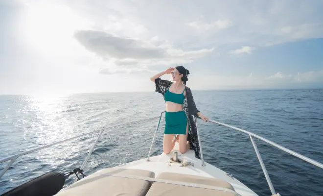 beauty woman chill on queen ruizi 18